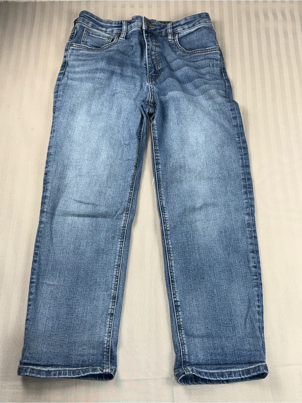KUT From The Kloth Size 6 Cropped Straight Jeans Light Wash Stretch Denim